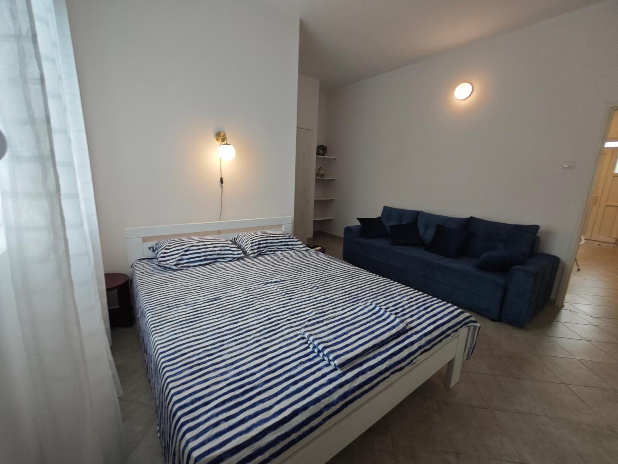 Apartmani Radovic Bijela Bilik gambar