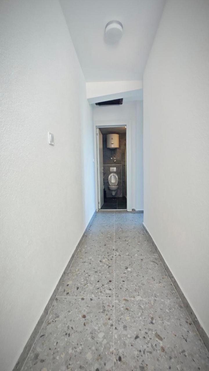 Apartmani Radovic Bijela Luaran gambar