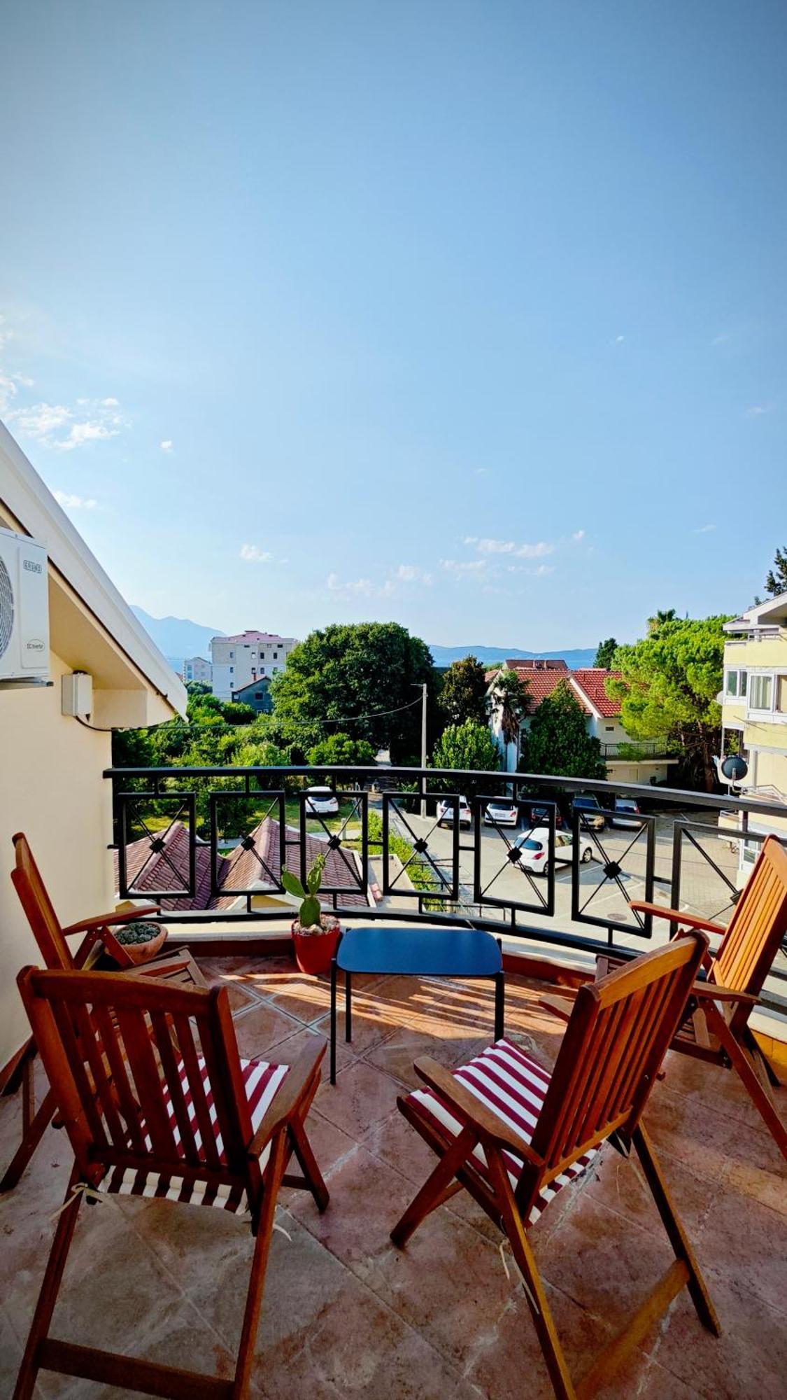 Apartmani Radovic Bijela Luaran gambar