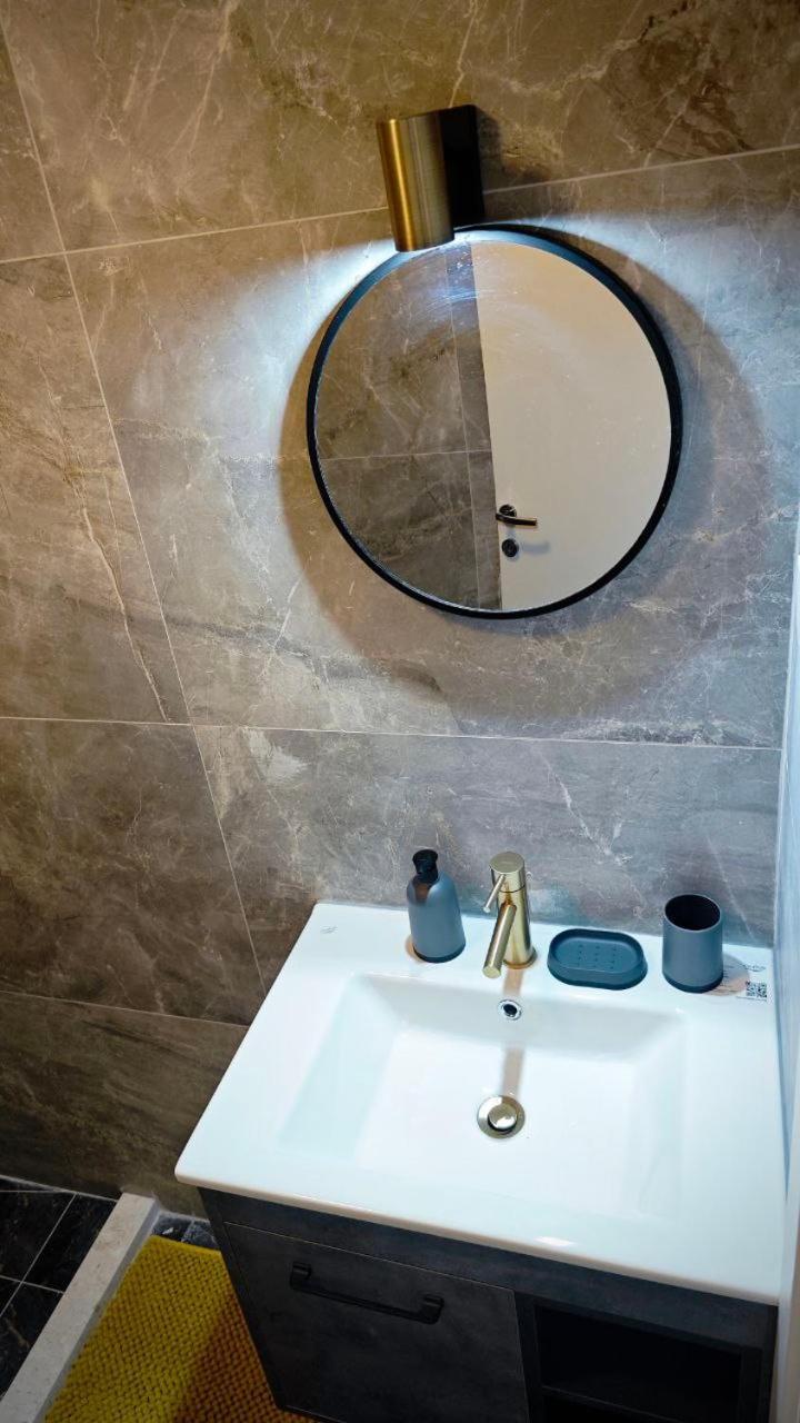 Apartmani Radovic Bijela Luaran gambar